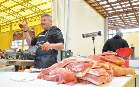 Az Első Feketehegy-Szárazréti Toros Napra gyűltek össze a városrész lakói szombaton